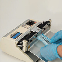 AZシーラー（強力シール･コンパクトテーブルタイプ）